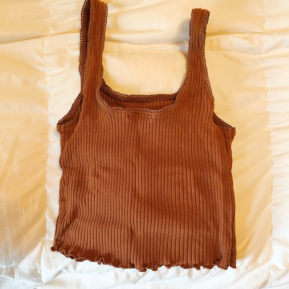 Ribbed crop top